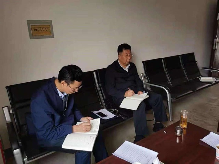 云南省煤炭产业集团表部董事寸延峰一行到羊场口公司调研