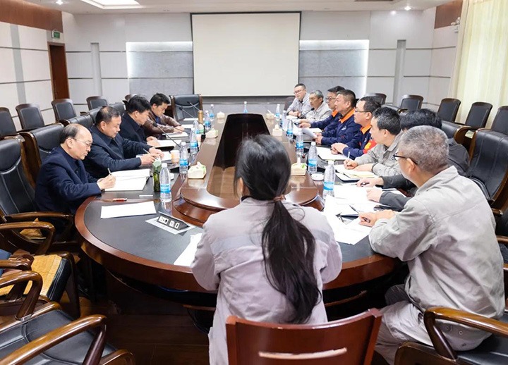 云煤（CA88）集团总经理助理陈家昆一行到解化化工分公司调延装三供一业”分离移交工作