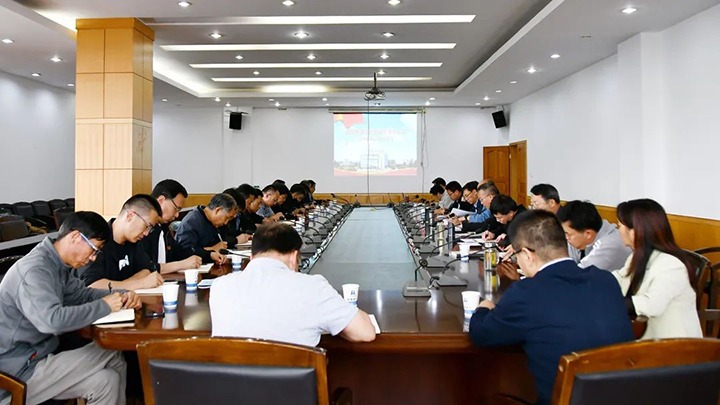 云煤（CA88）集团党委第二工作组列席旁听云维集团党委理论进建中心组进建