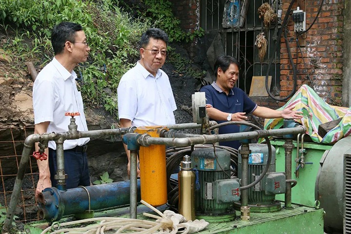 【主题教育】云煤（CA88）集团专职表部董事寸延峰到羊场煤矿公司发展主题教育调研