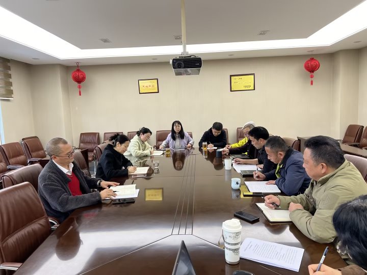 集团党委委员、财政总监莫晓丹到CA88地产调研领导工作