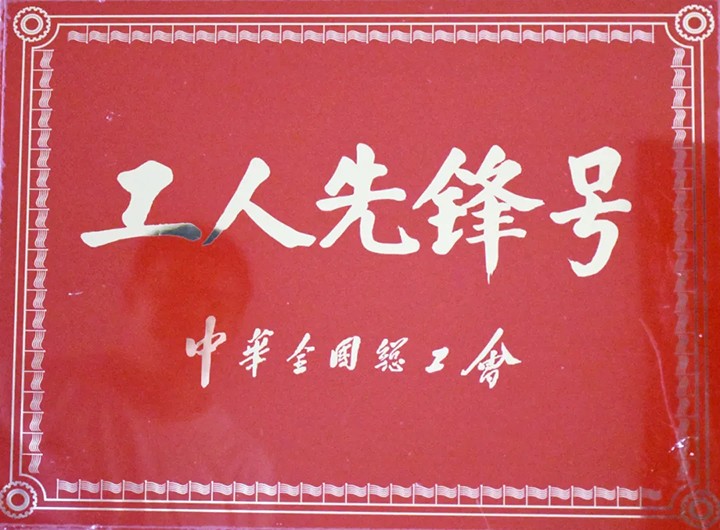 001.jpg 001.jpg